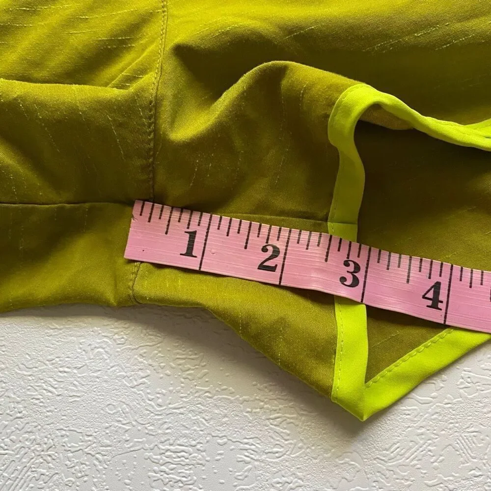 Nike Dri-FIT Tempo Running Shorts Women’s Small Neon Green Lightweight Activewea